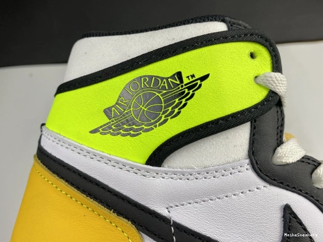 MaikeSneakers JORDAN OG 1 AIR GOLD' HIGH 555088-118 RETRO 'VOLT 0728